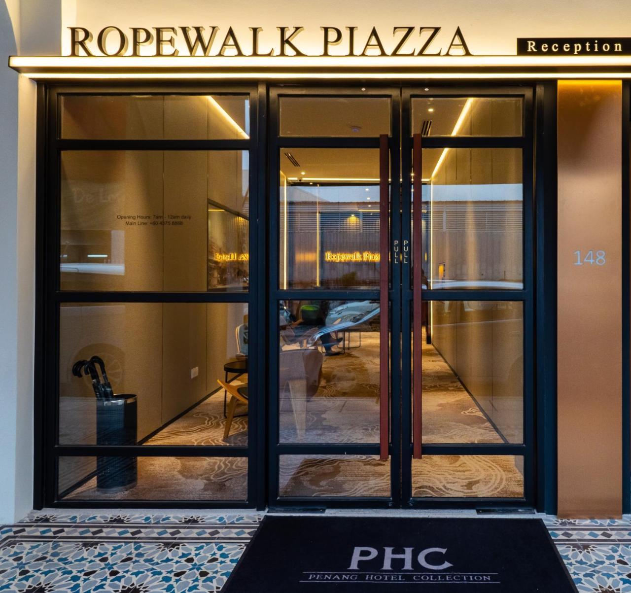 Ropewalk Piazza Hotel Managed By The Ascott Limited George Town Exterior photo